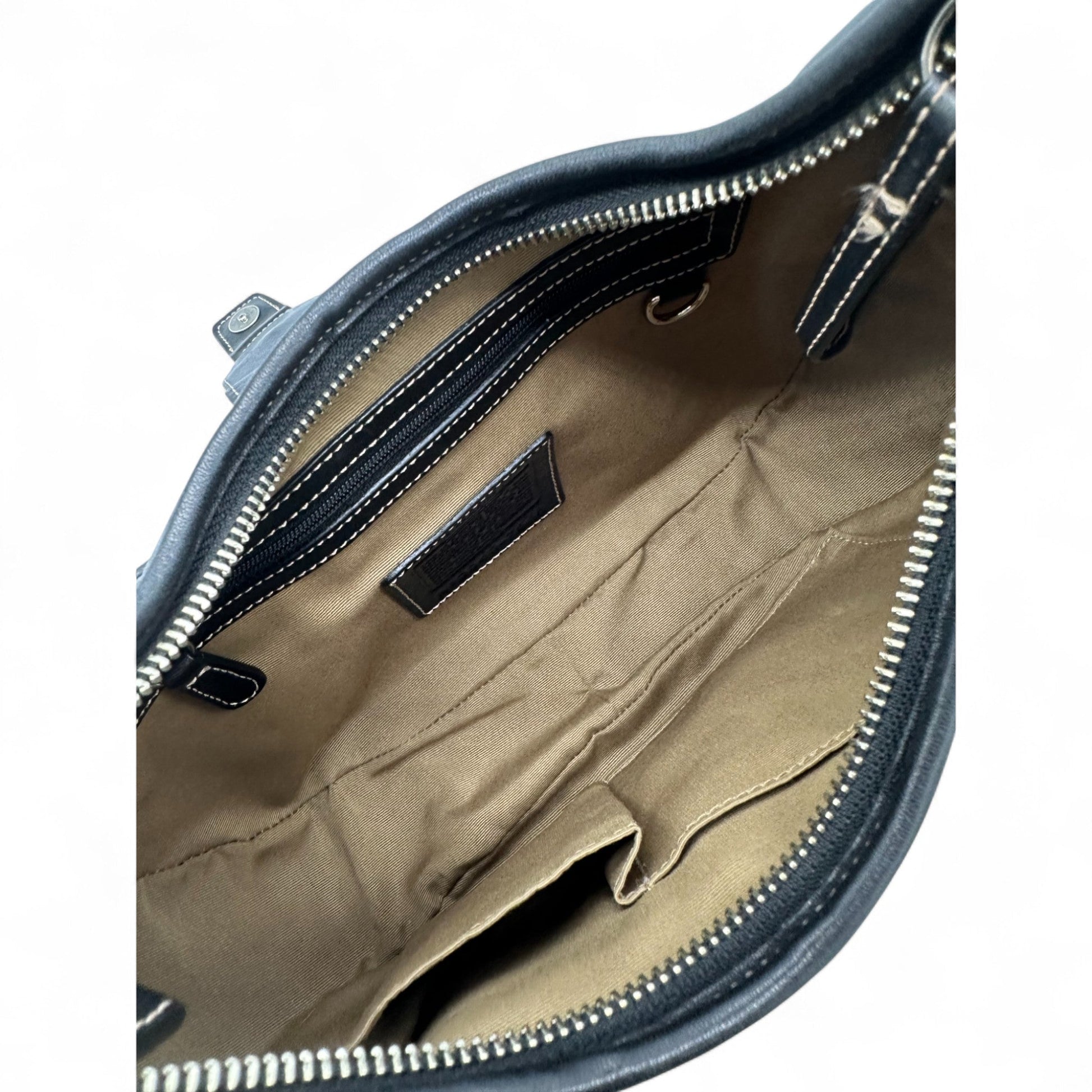 Vintage Coach 7548 Half Moon Shaped Soho Shoulder Bag - Thanks it's Vintage