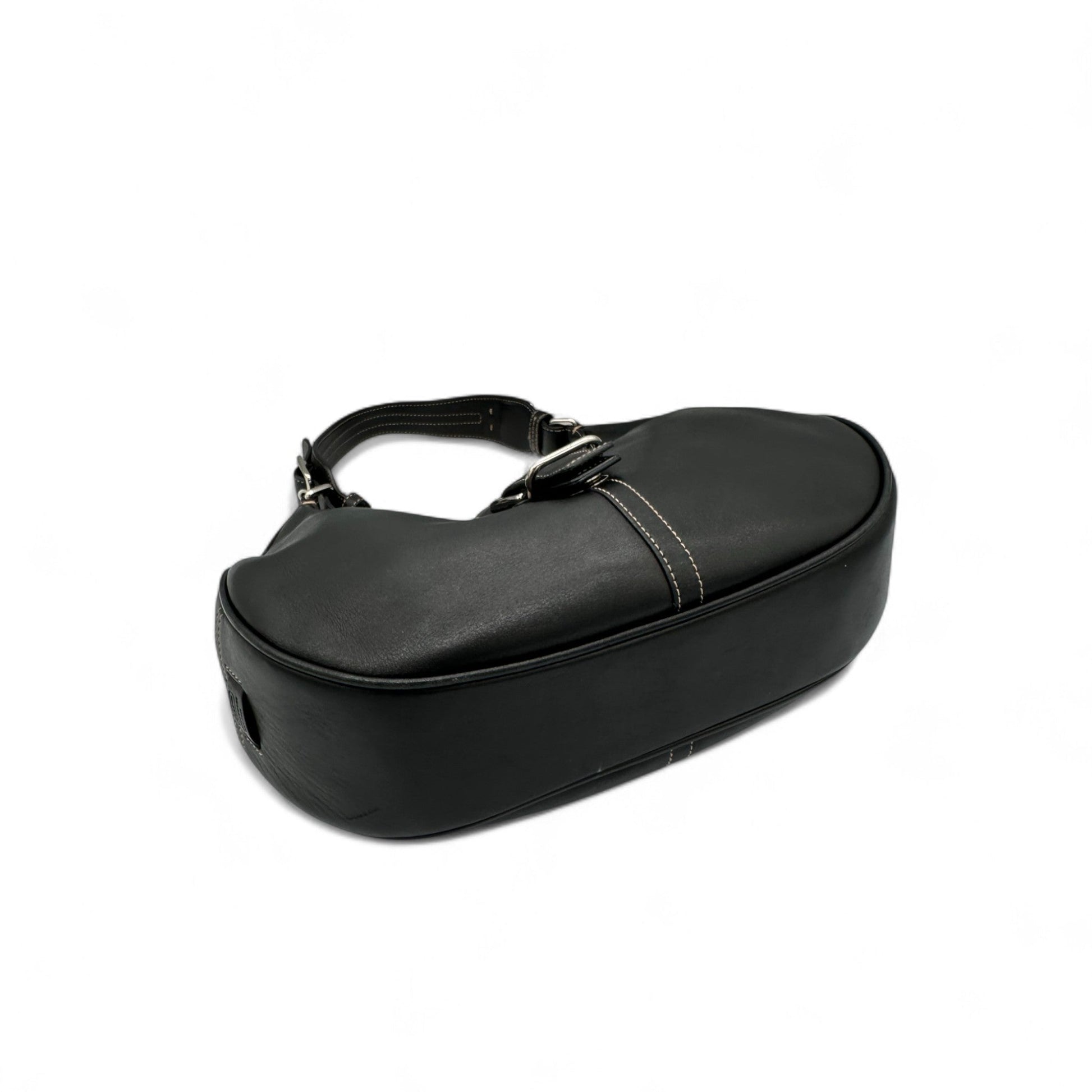 Vintage Coach 7548 Half Moon Shaped Soho Shoulder Bag - Thanks it's Vintage