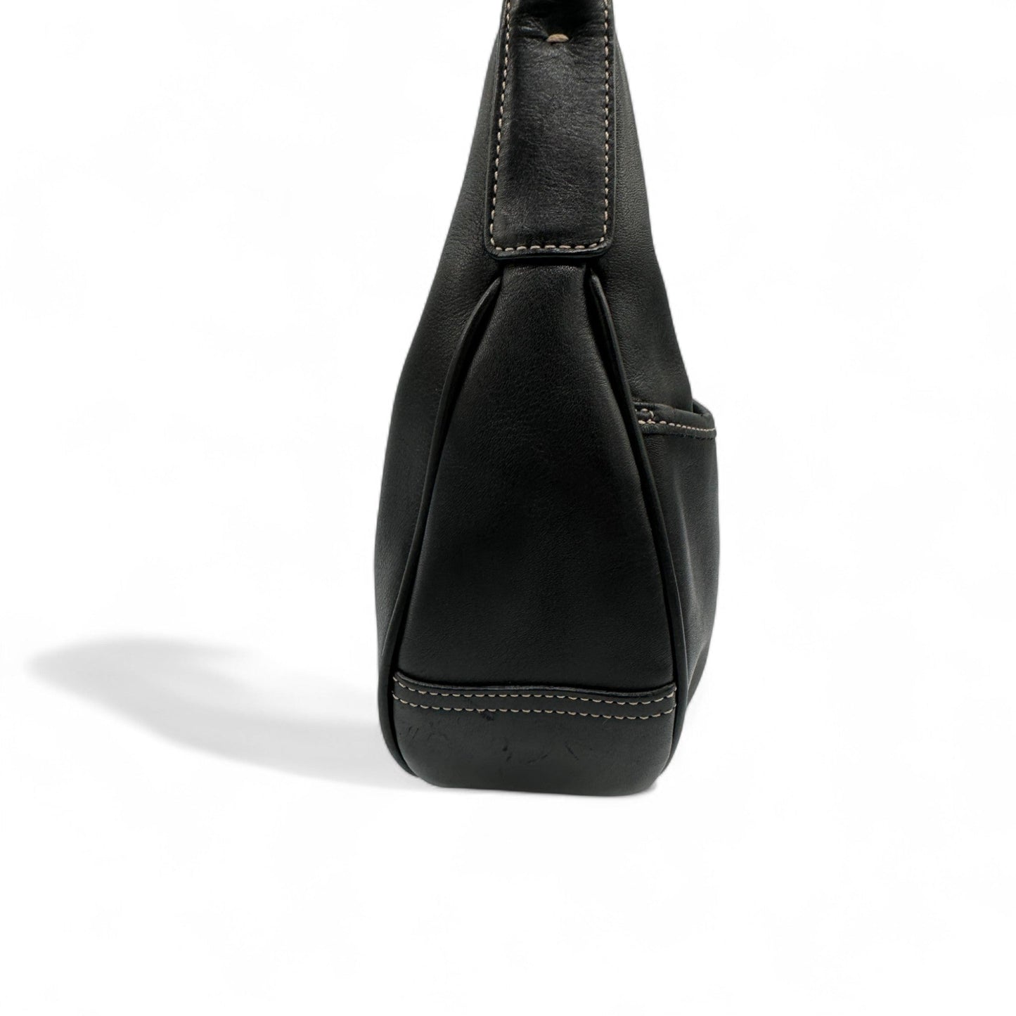 Vintage Coach 7548 Half Moon Shaped Soho Shoulder Bag - Thanks it's Vintage