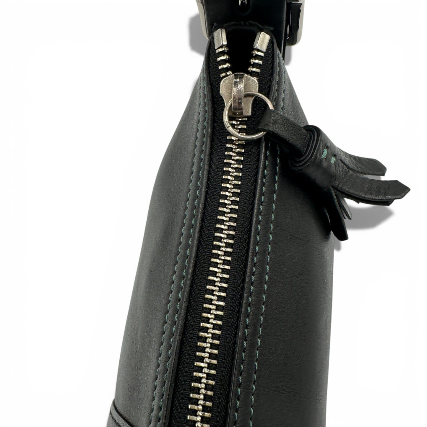 Vintage Coach 8A64 Baguette Shoulder Bag - Thanks it's Vintage