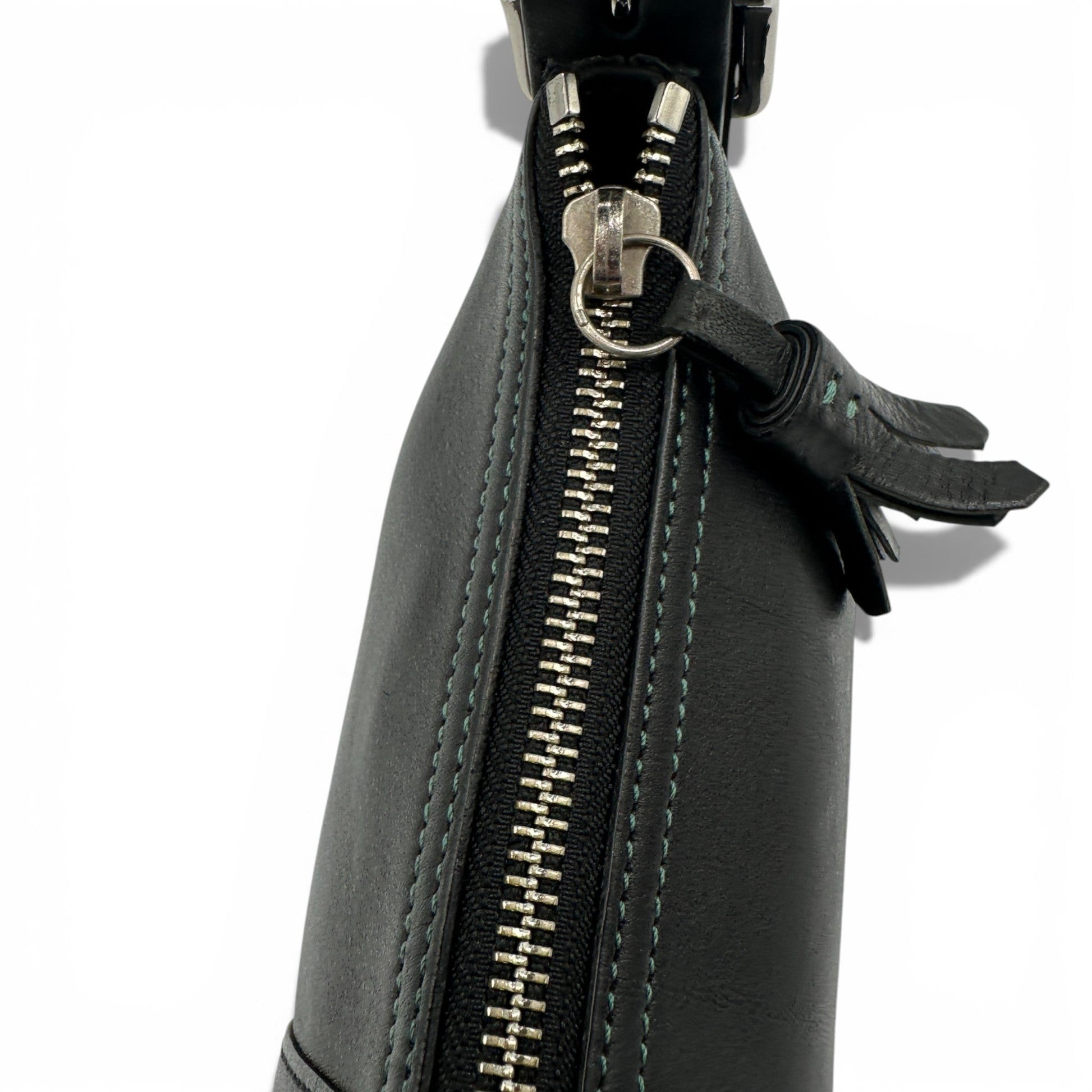 Vintage Coach 8A64 Baguette Shoulder Bag - Thanks it's Vintage