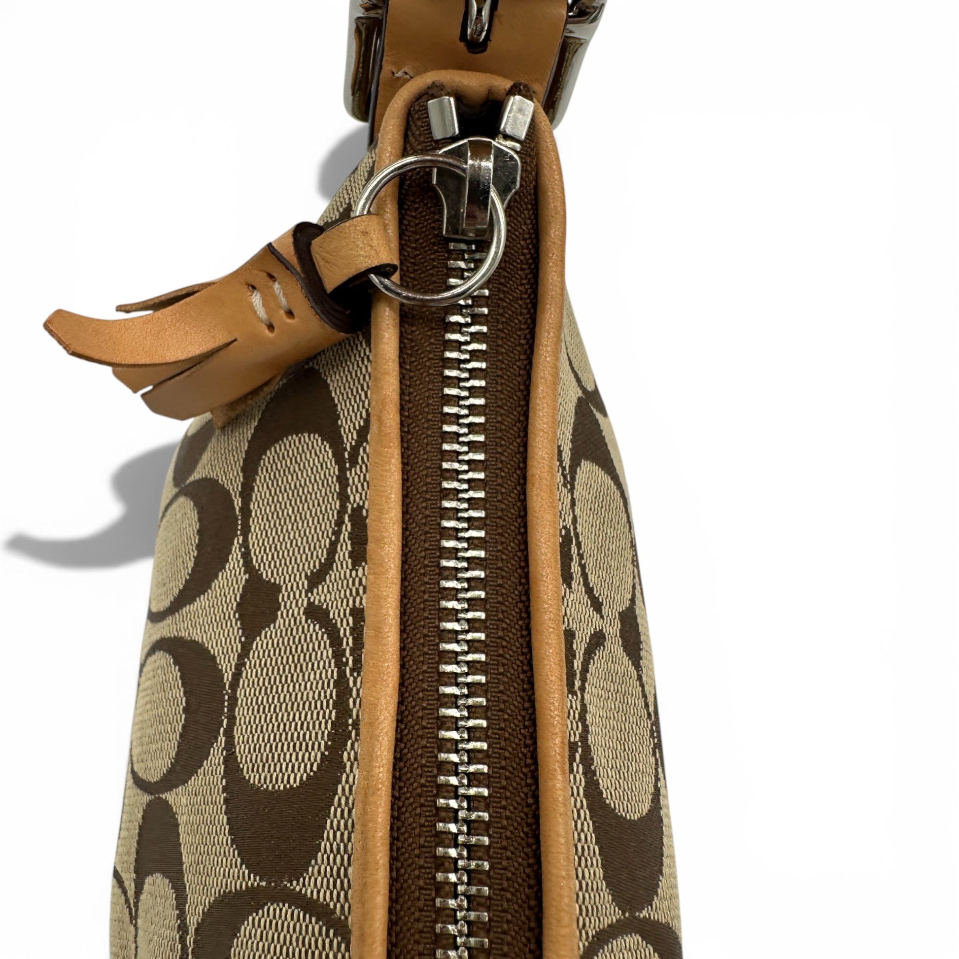 Vintage Coach 8K01 Baguette Shoulder Bag - Thanks it's Vintage