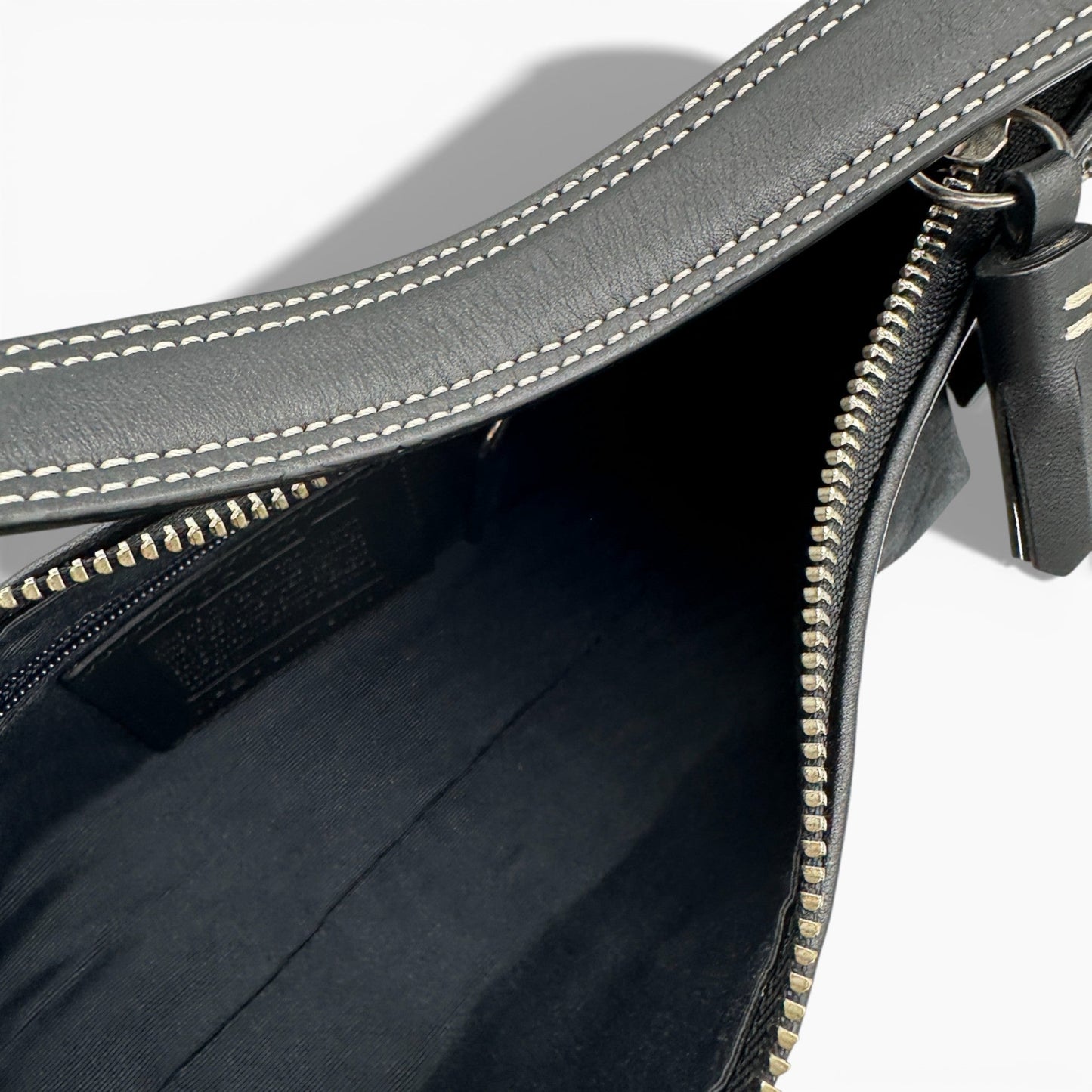 Vintage Coach 8K01 East West Baguette Shoulder Bag - Thanks it's Vintage