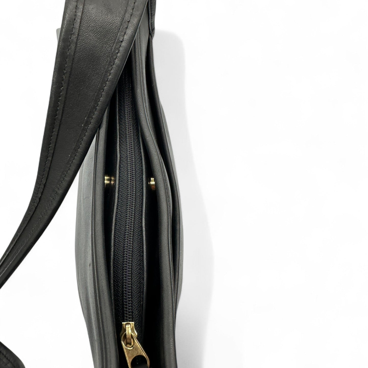 Vintage Coach 9047 Ergo Shoulder Bag - Thanks it's Vintage