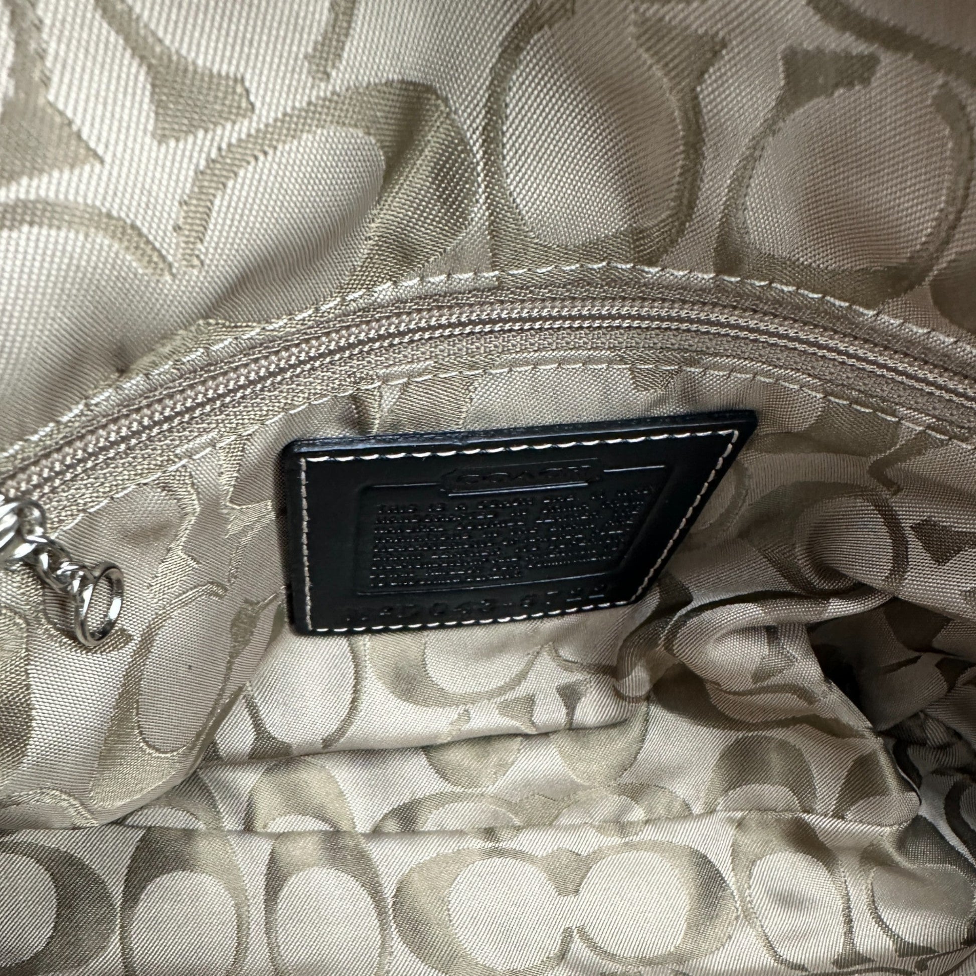 Vintage Coach 9722 Flap Shoulder Bag - Thanks it's Vintage