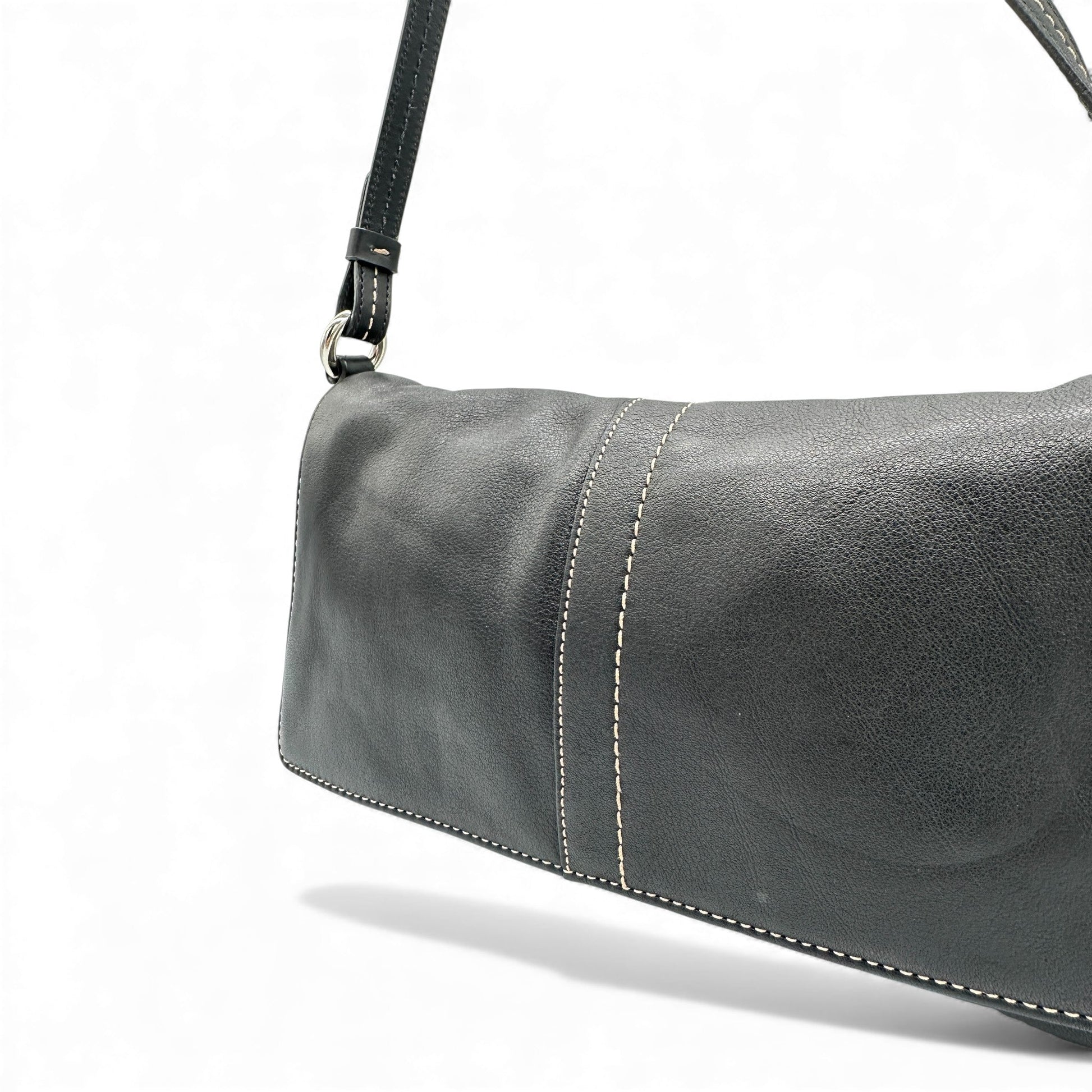 Vintage Coach 9722 Flap Shoulder Bag - Thanks it's Vintage