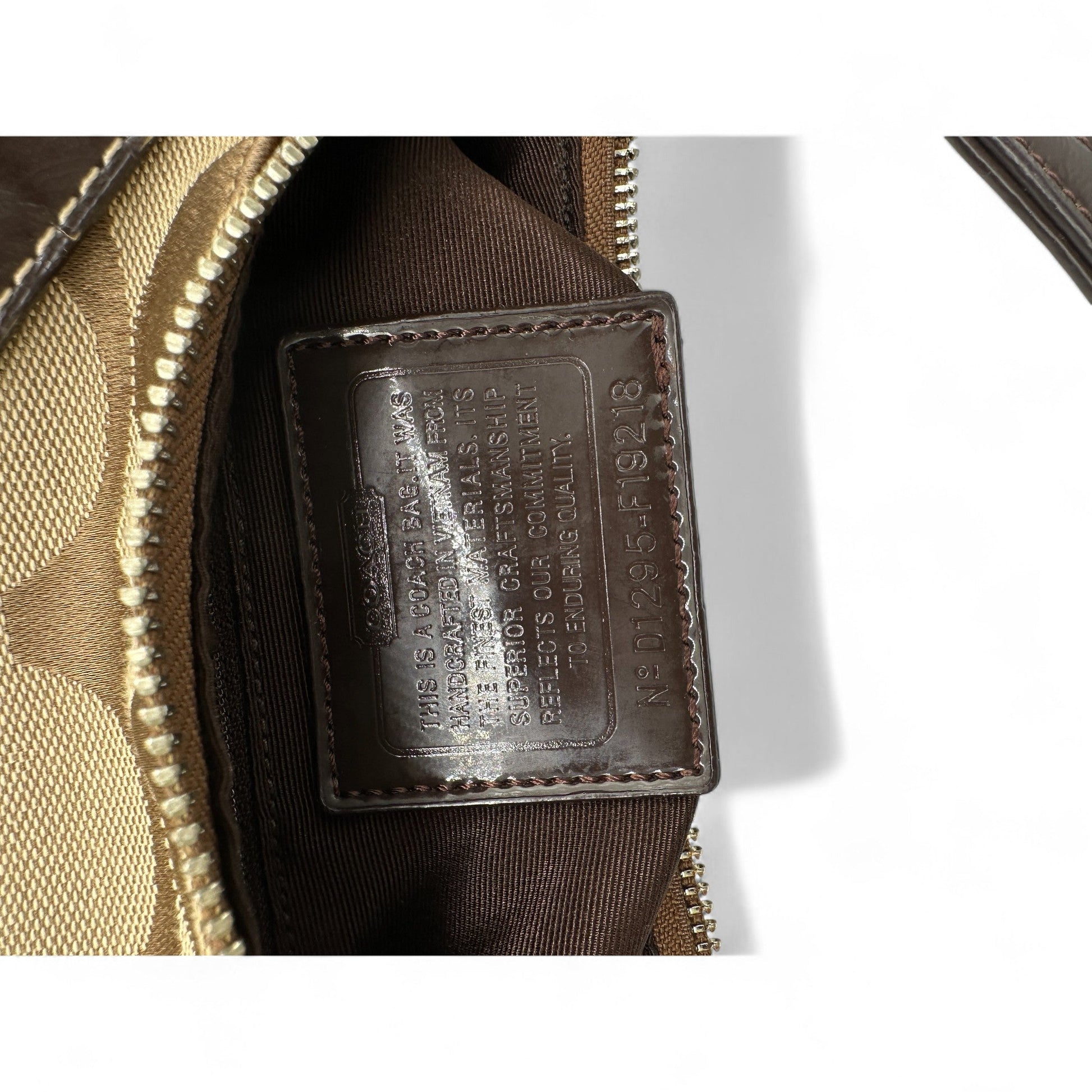 Vintage Coach F19218 Shoulder Bag - Thanks it's Vintage