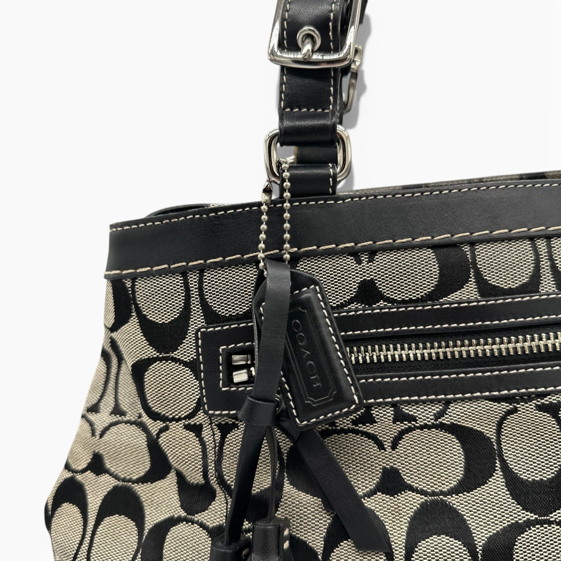 Vintage Coach Soho 7052 Tote Shoulder Bag - Thanks it's Vintage