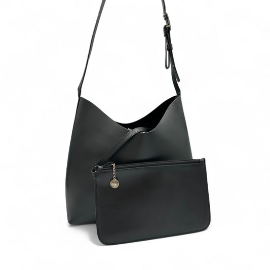Vintage Gucci 001 - 2058 Black Leather Shoulder Bag with Purse - Thanks it's Vintage