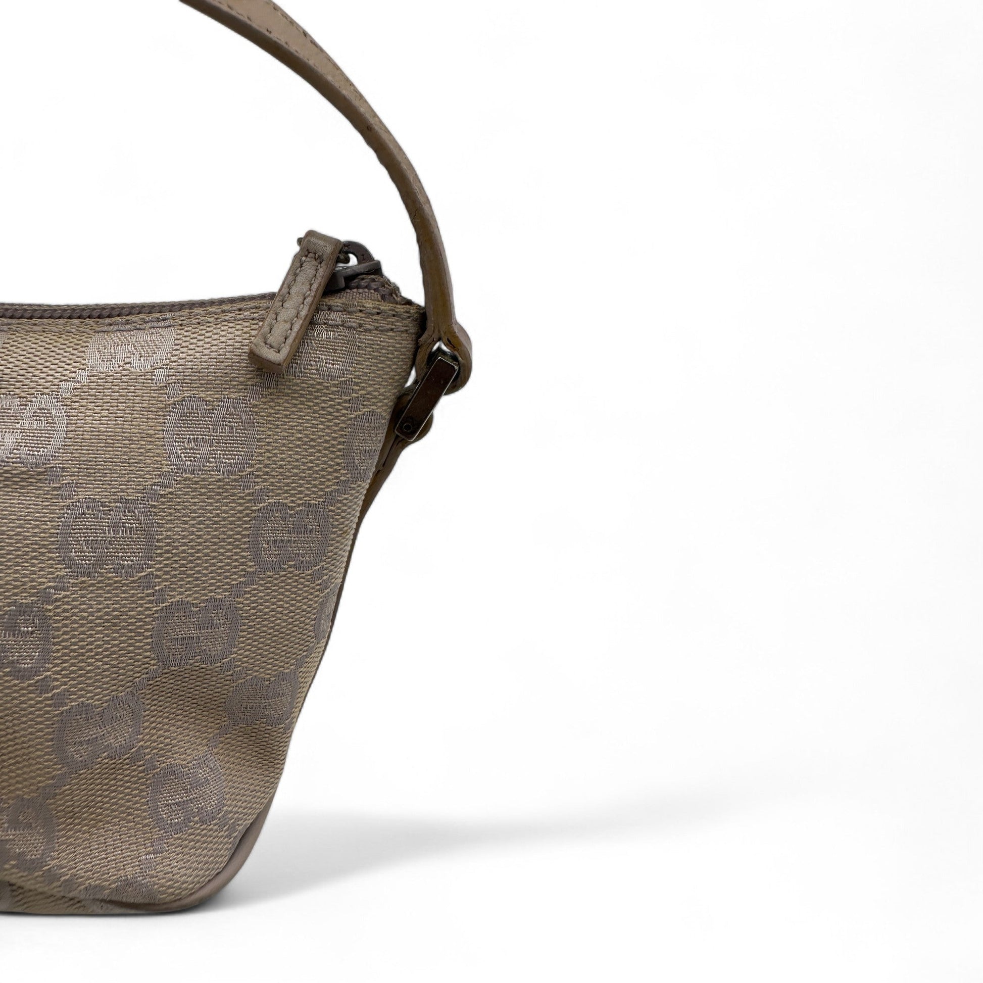 Vintage Gucci 07198 Boat Pochette Shoulder Bag - Thanks it's Vintage