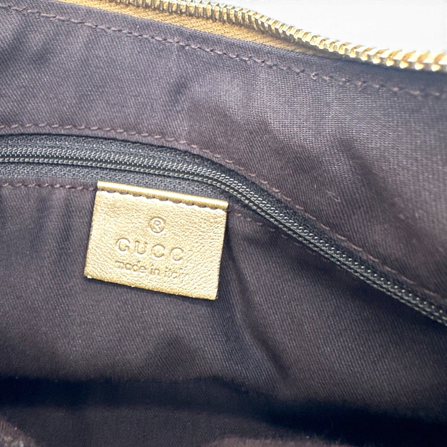 Vintage Gucci 190525 GG Crystal Abbey Shoulder Bag - Thanks it's Vintage