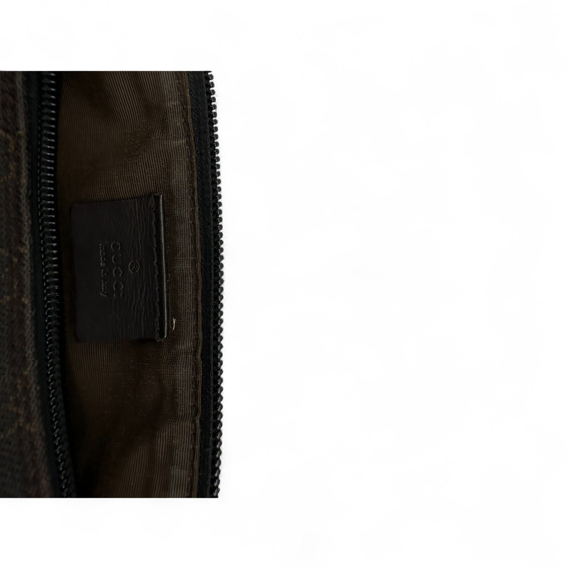 Vintage Gucci Boat Pochette Shoulder Bag - Thanks it's Vintage