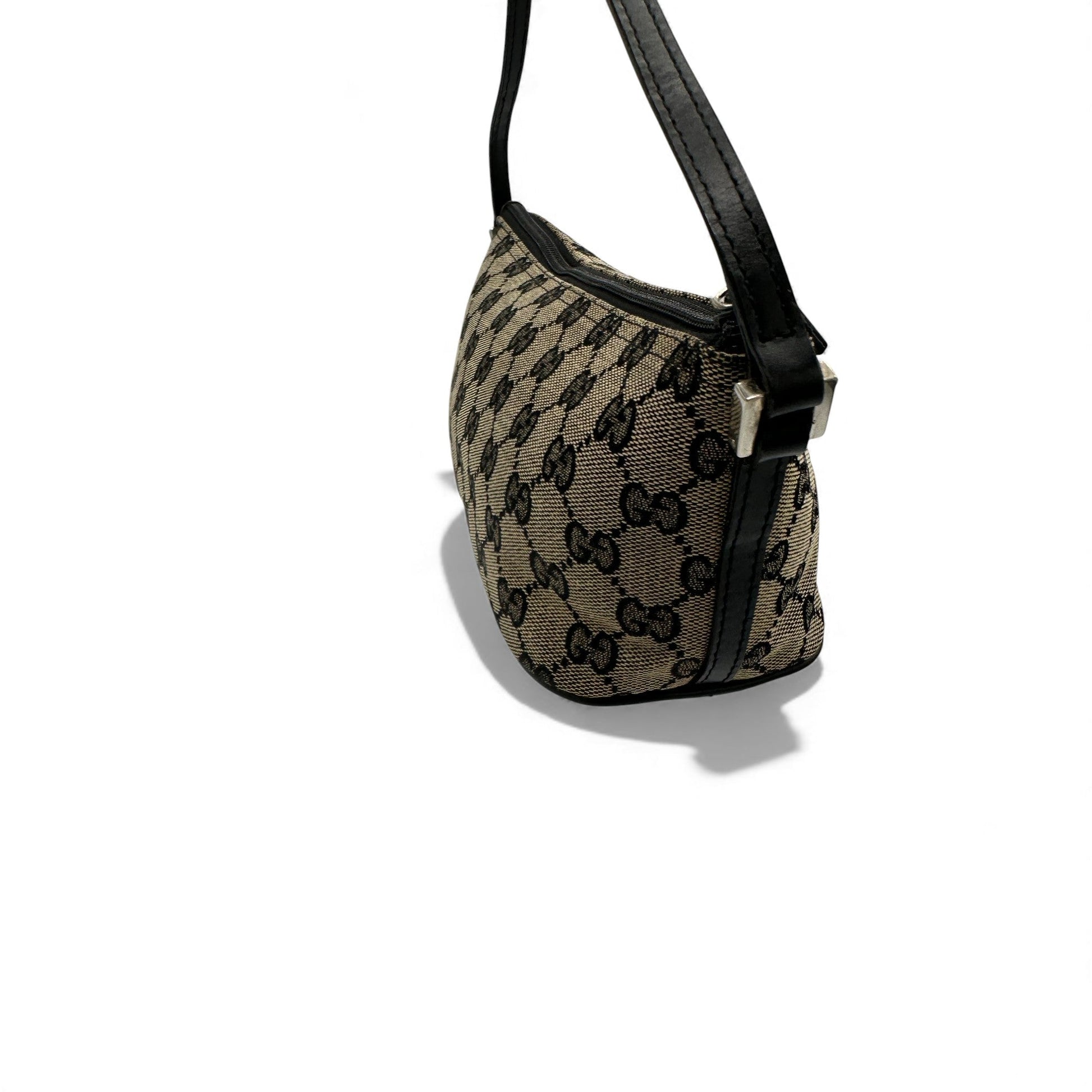 Vintage Gucci Boat Pochette Shoulder Bag - Thanks it's Vintage