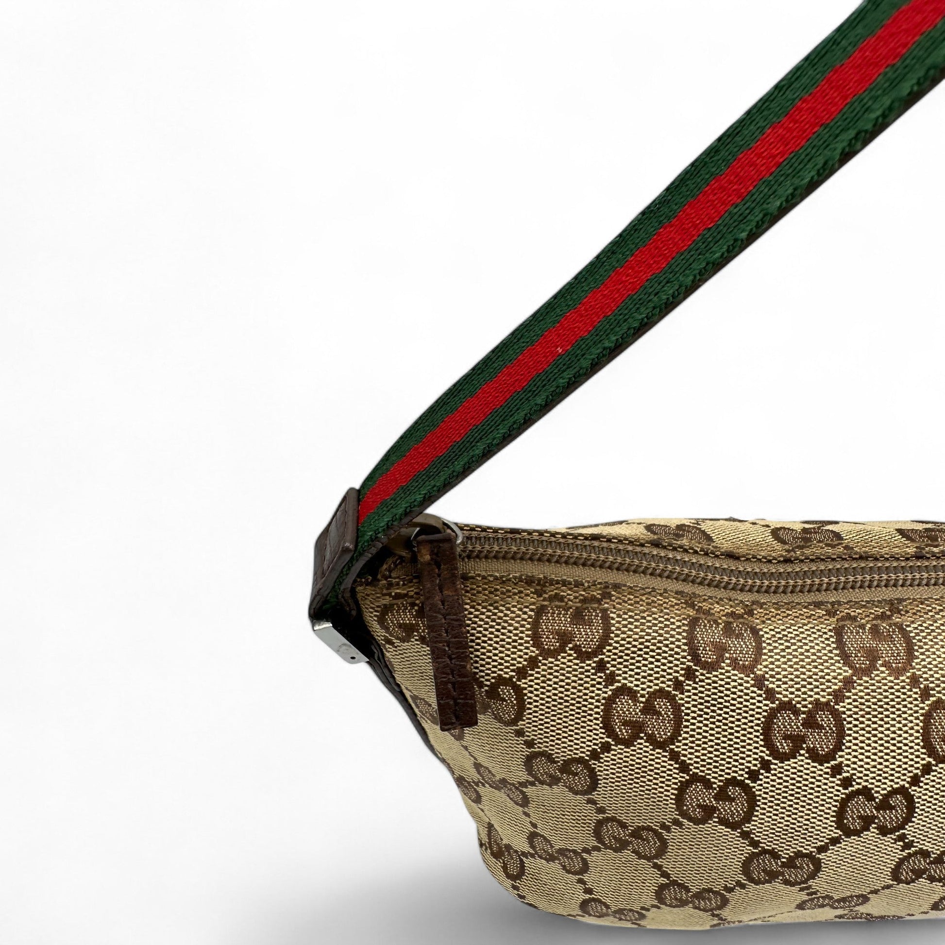 Vintage Gucci Boat Pochette Shoulder Bag - Thanks it's Vintage