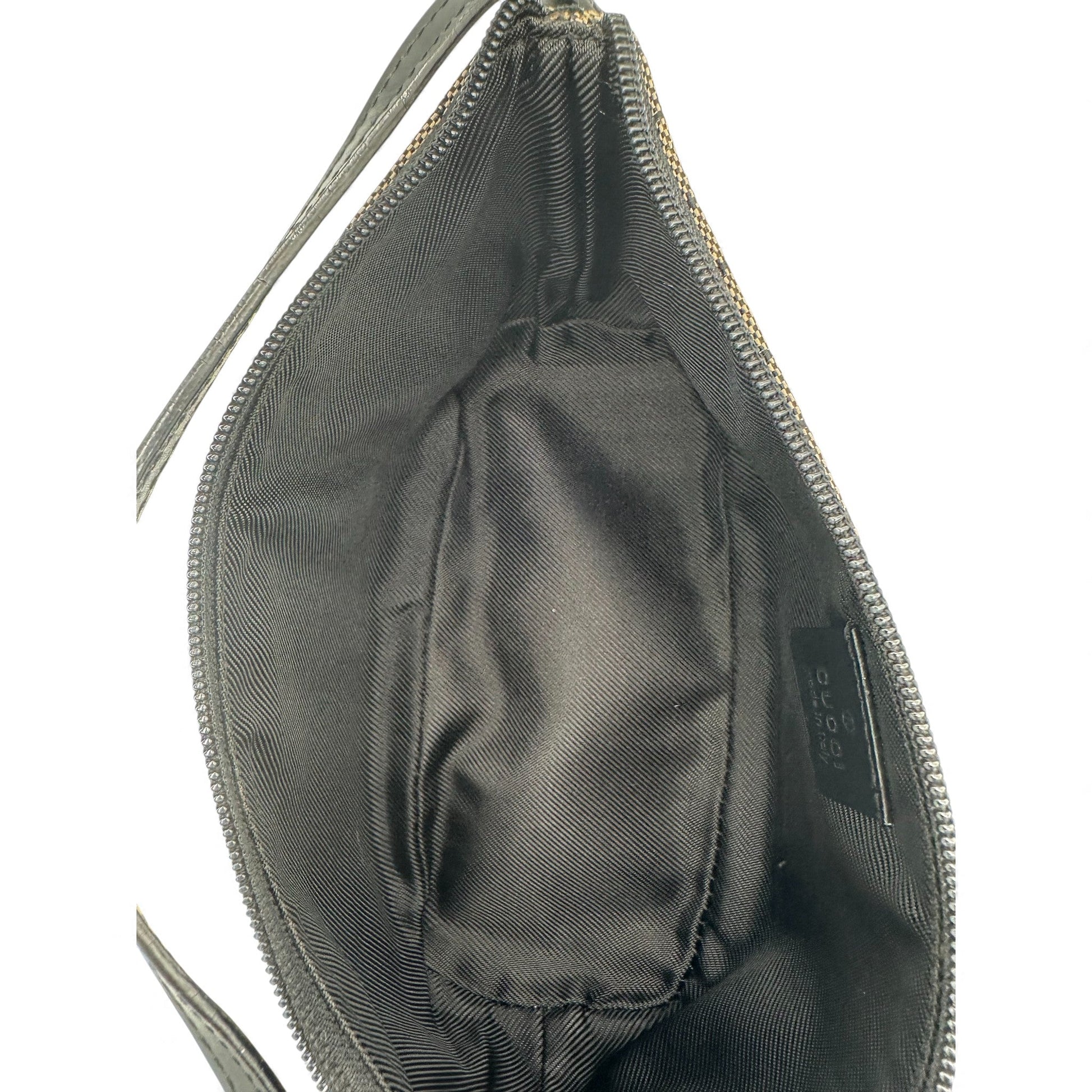 Vintage Gucci Boat Pochette Shoulder Bag - Thanks it's Vintage