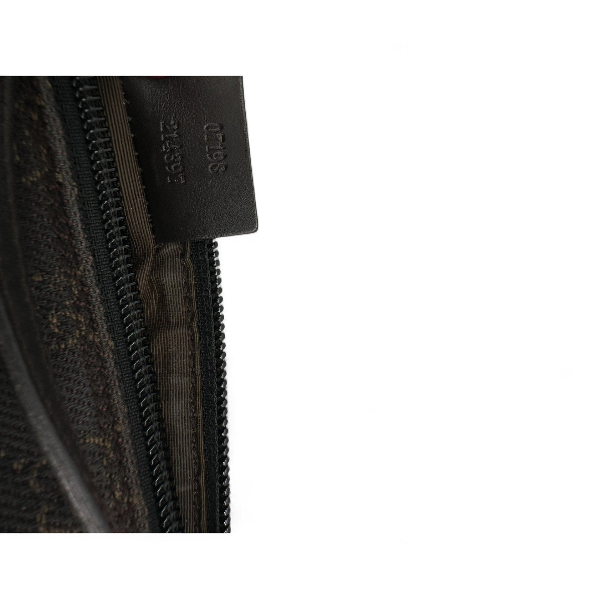 Vintage Gucci Boat Pochette Shoulder Bag - Thanks it's Vintage