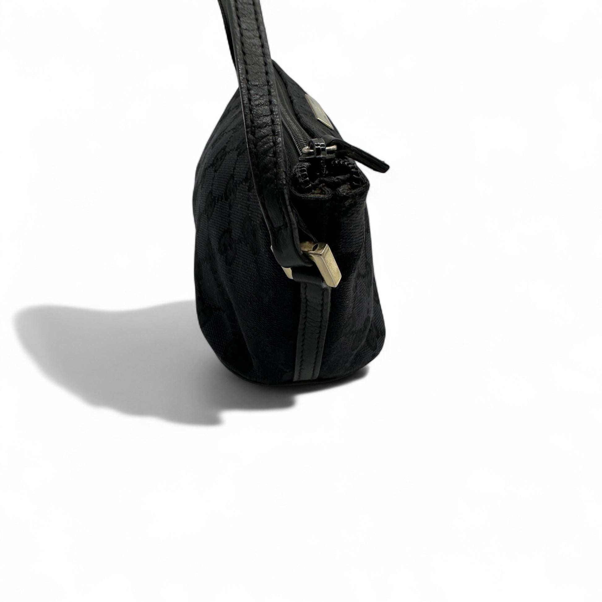 Vintage Gucci Boat Pochette Shoulder Bag in Black GG Monogram - Thanks it's Vintage