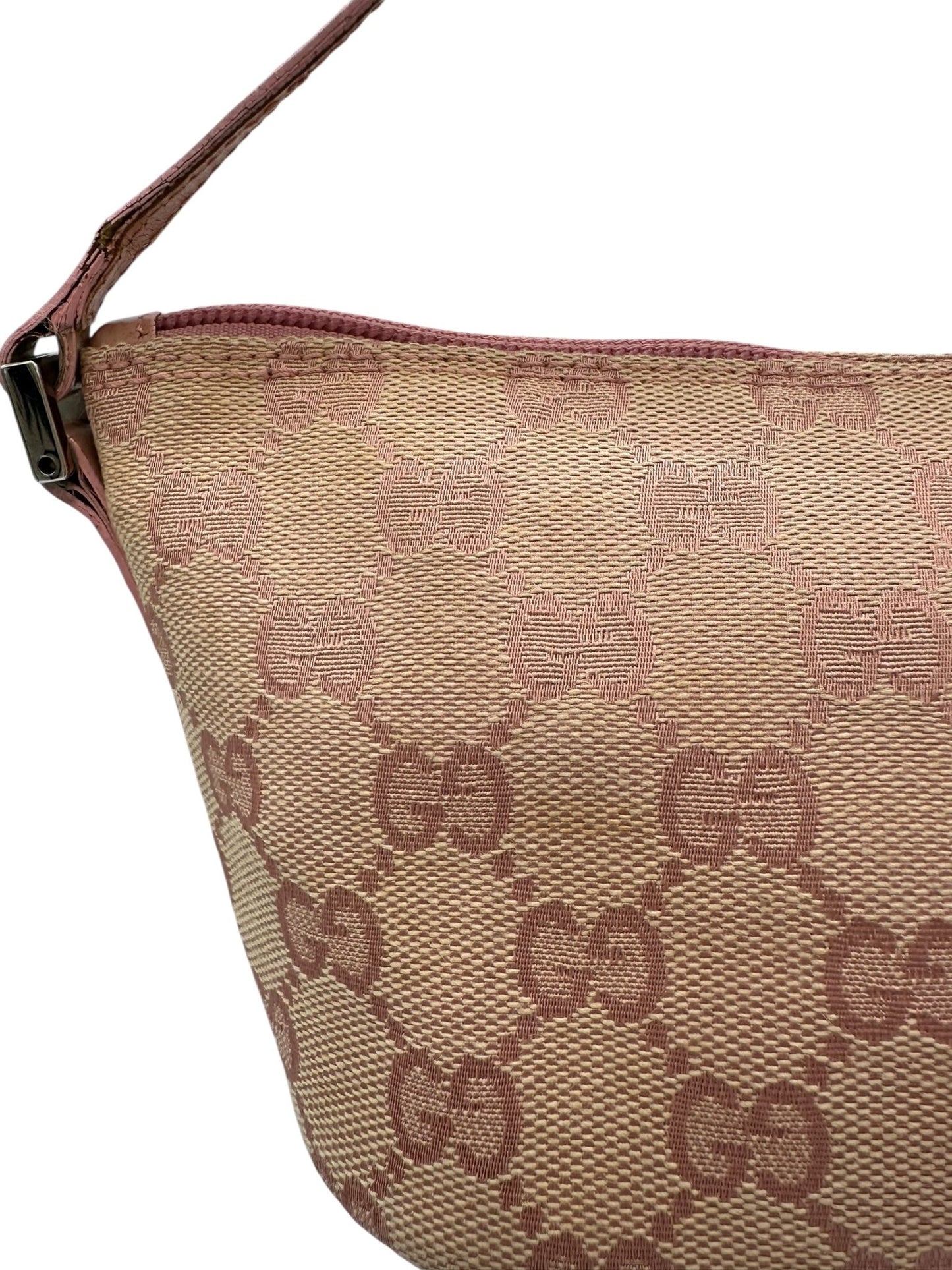 Vintage Gucci Boat Pochette Shoulder Bag in Pink GG Monogram - Thanks it's Vintage