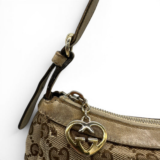 Vintage Gucci GG Heart Pochette - Thanks it's Vintage