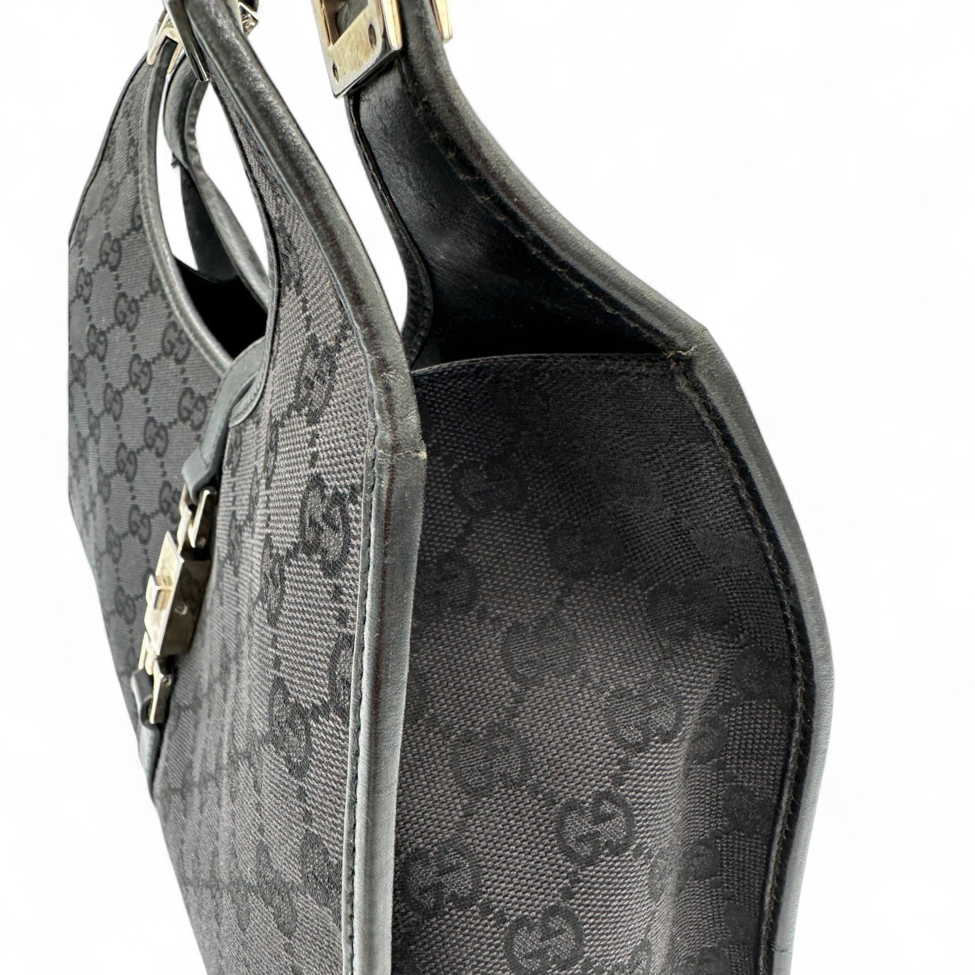 Vintage Gucci Jackie Bardot Handbag in GG Monogram - Thanks it's Vintage