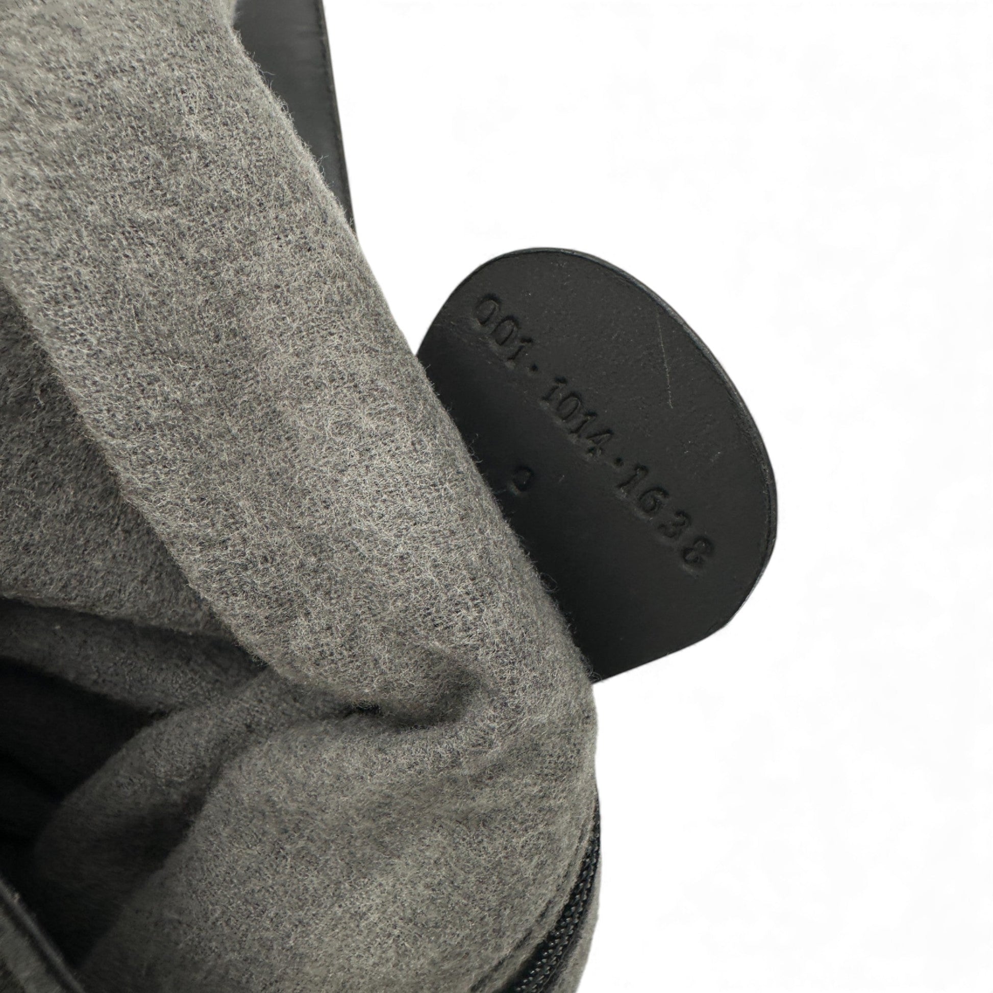 Vintage Gucci Suede Bamboo 001 1014 1638 - Thanks it's Vintage