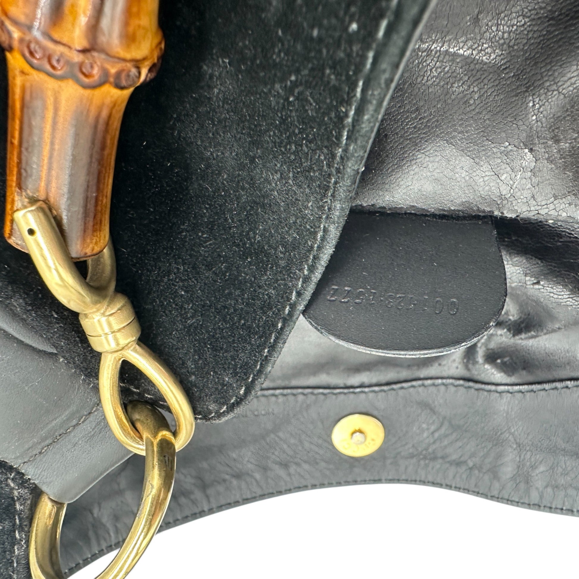 Vintage Gucci Suede Bamboo 001 123 1577 Shoulder Bag - Thanks it's Vintage