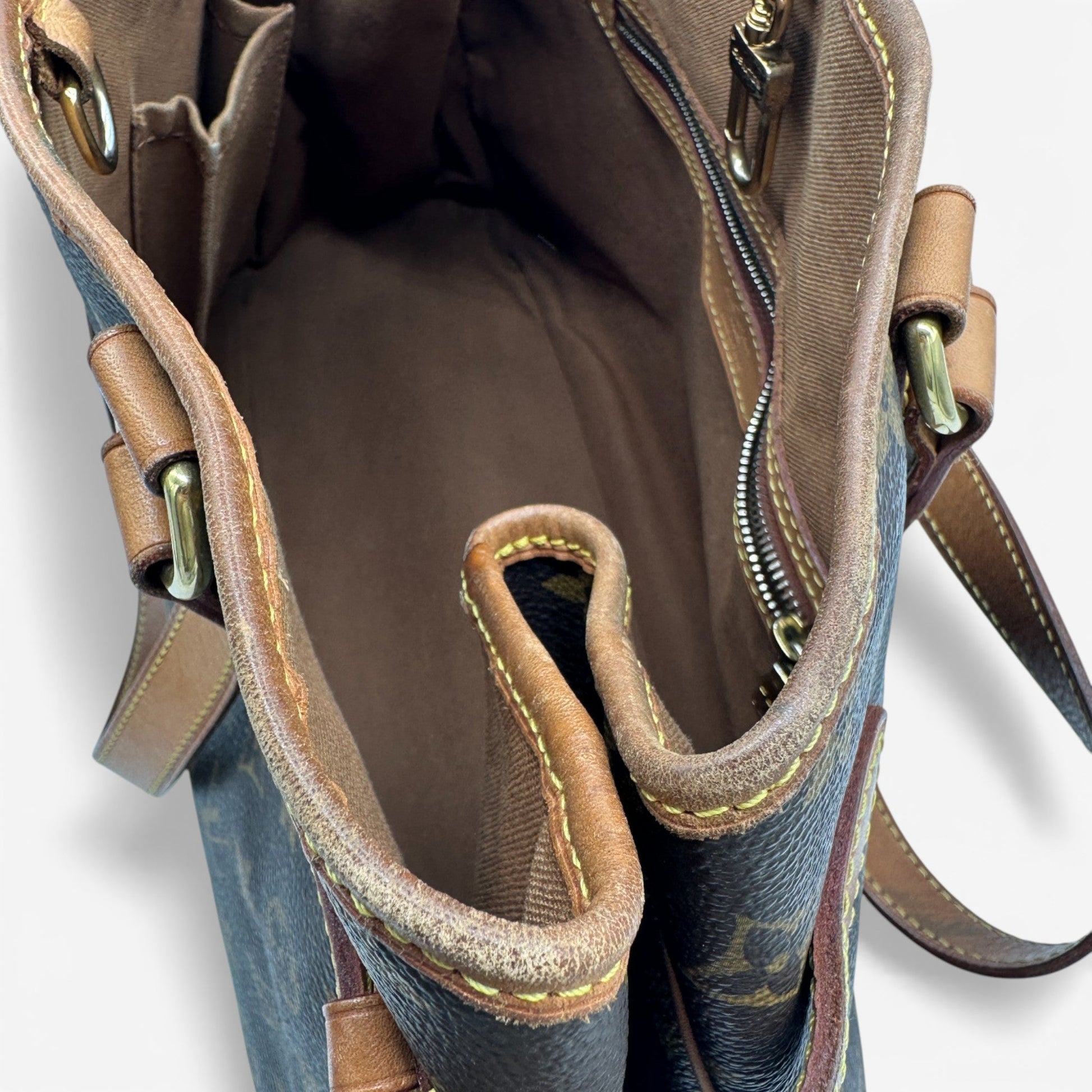 Vintage Louis Vuitton Monogram Batignolles Horizontal Handbag - Thanks it's Vintage