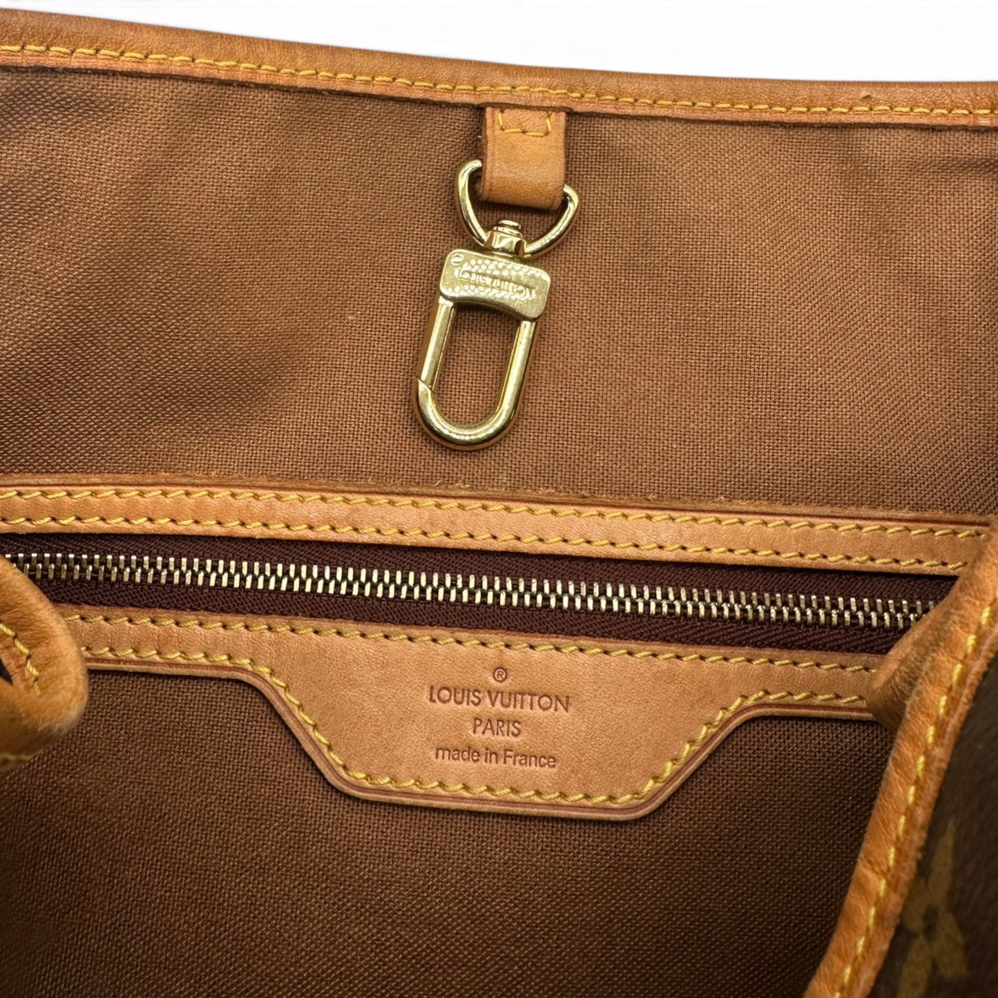 Vintage Louis Vuitton Monogram Batignolles Horizontal Handbag - Thanks it's Vintage
