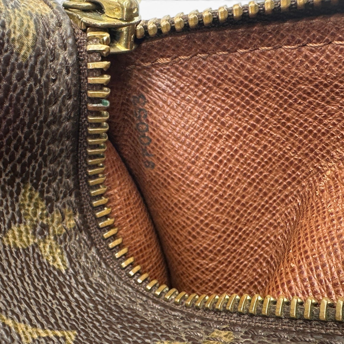 Vintage Louis Vuitton Papillon 30 Handbag - Thanks it's Vintage