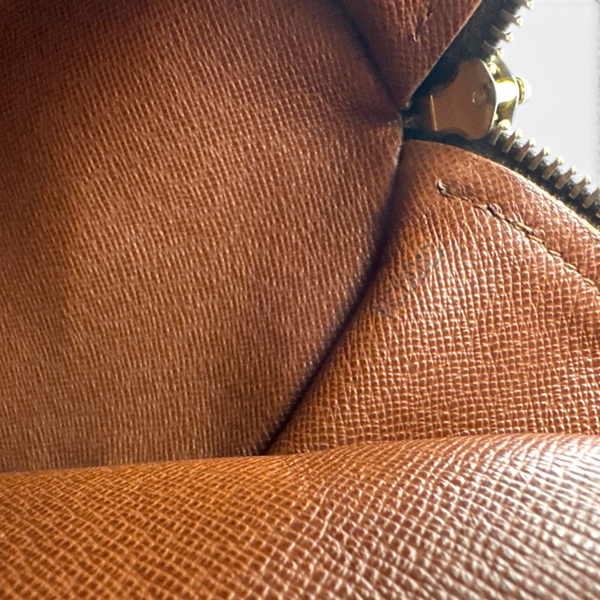 Vintage Louis Vuitton Papillon 30 Handbag - Thanks it's Vintage