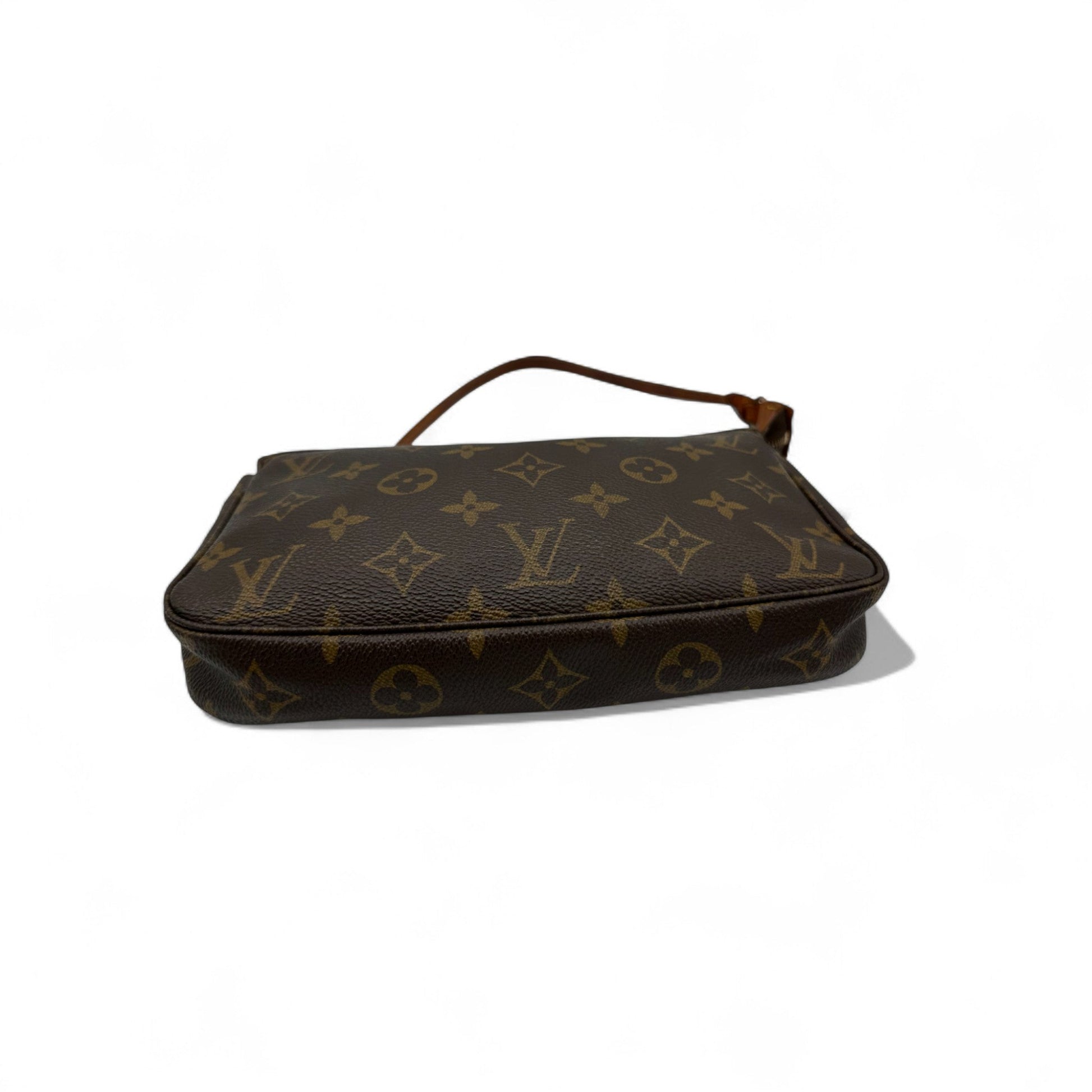 Vintage Louis Vuitton Pochette Accessoires in Monogram - Thanks it's Vintage