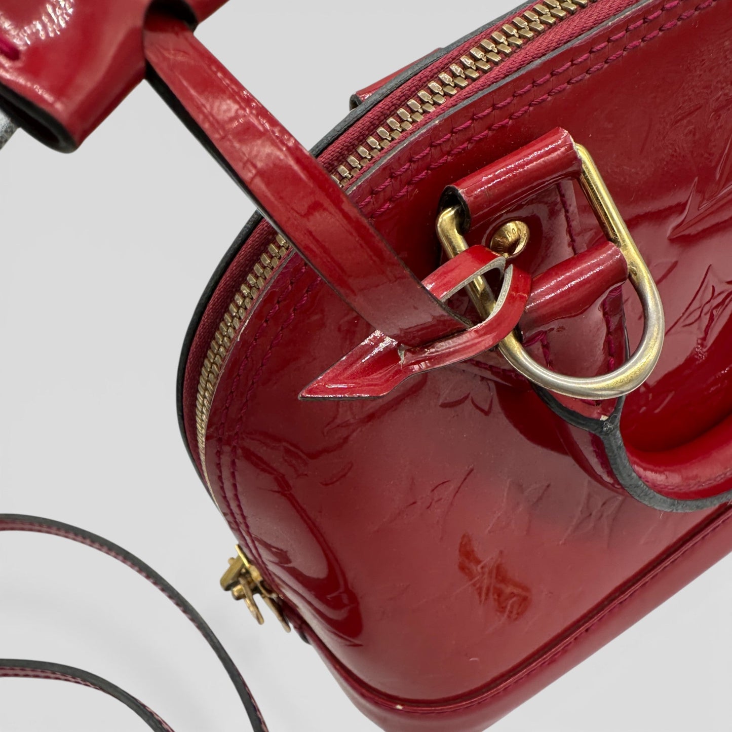 Vintage Louis Vuitton Vernis Alma BB Handbag - Thanks it's Vintage